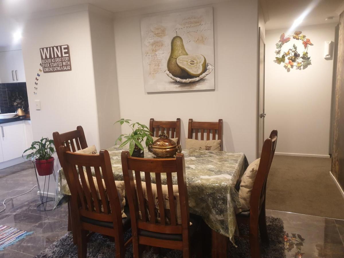 דירות המילטון Bed N Breakfast On Pear Tree Lane מראה חיצוני תמונה